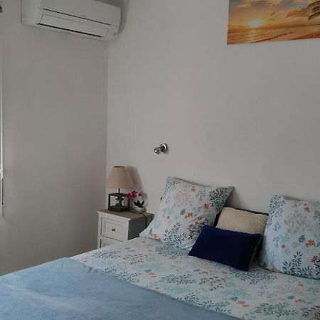 Chambres Tout Confort,Gare Tgv ,Wifi,Clim, Parking,Pt Dejeuner 佩皮尼昂 外观 照片